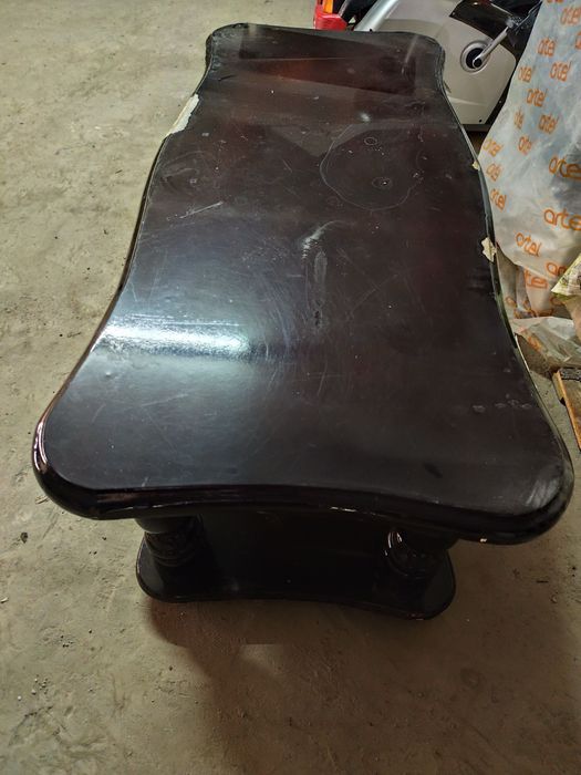 Стол журналный 149 минг сумга срочно сотилади