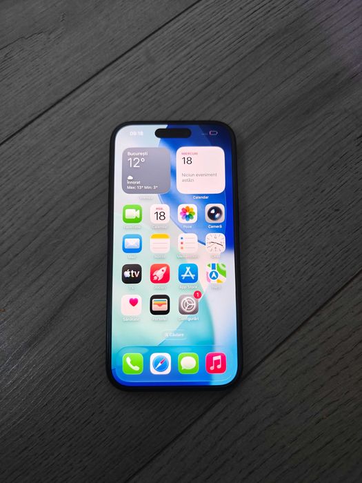 iPhone 15 128GB ca nou 3 cicluri 100% baterie