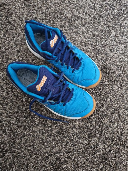 Маратонки Asics  Номер 35,5