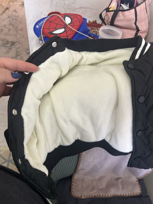 Детский куртка на 2-3 годика