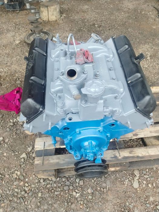 Продам двигатель на ЗИЛ