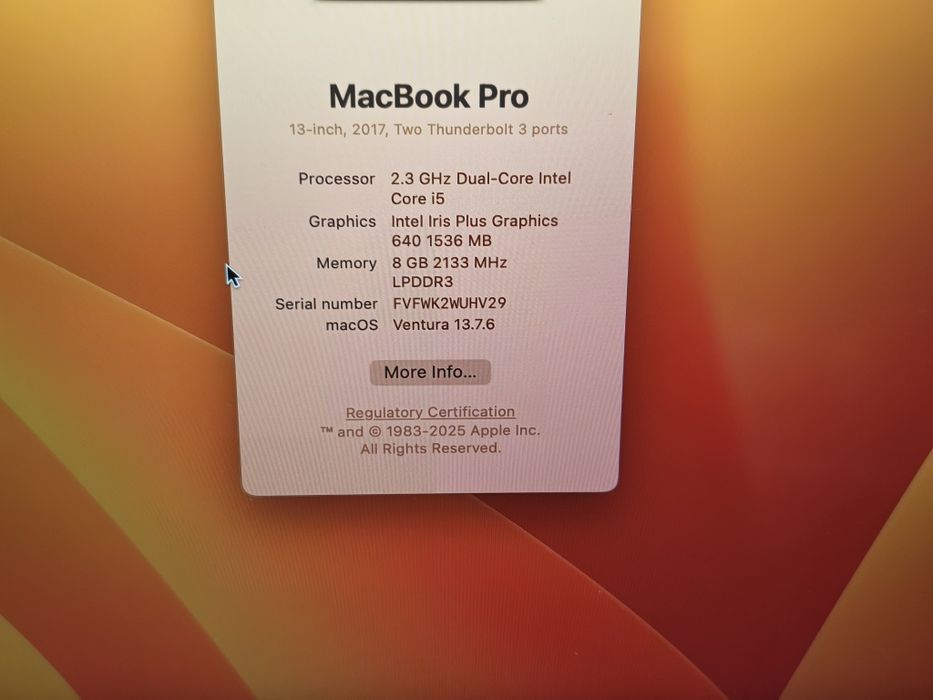 Macbook Pro 2017 8 GB RAM 256