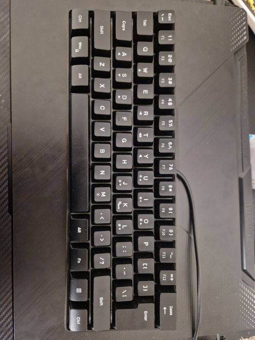 продам клавиатуру RGB