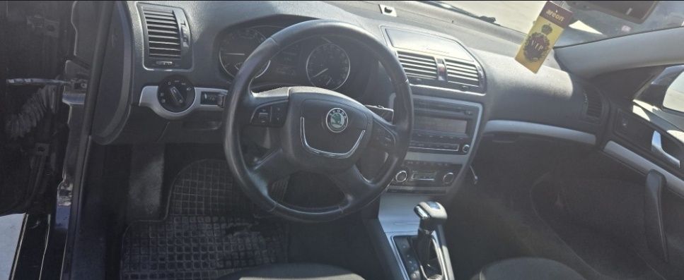 SKODA Octavia 2010 — imagine 4