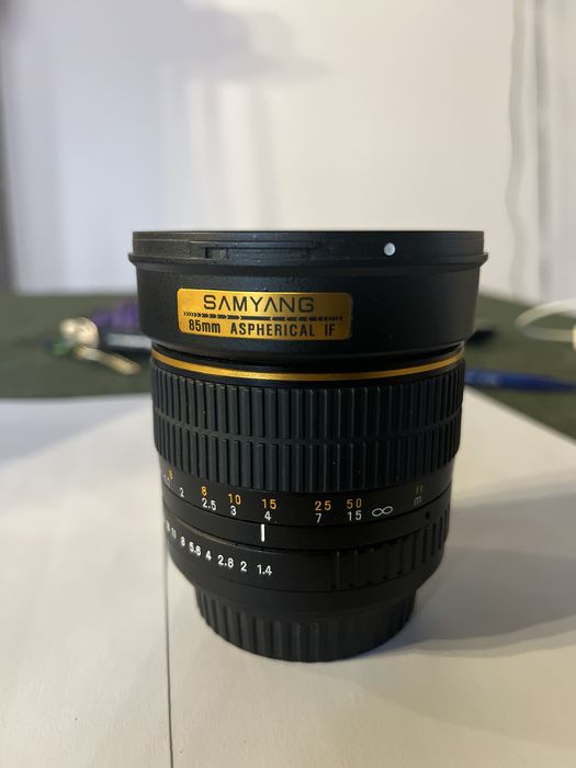 Samyung 85mm Aspherical IF 1.4