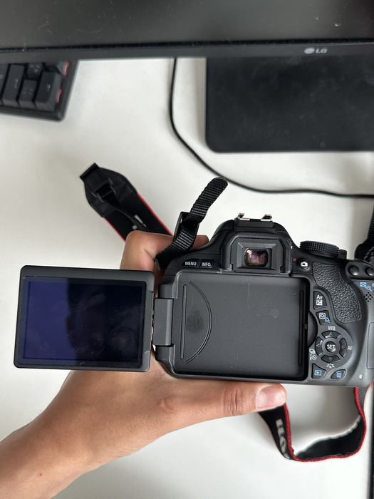 Canon 600D в идеальном состоянии