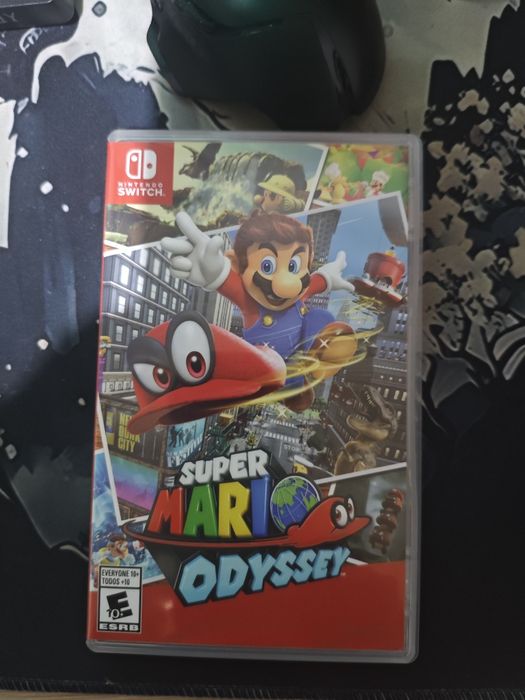 Продам Nintendo switch lite 256 gb