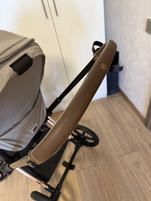 Продам Cybex priam IV