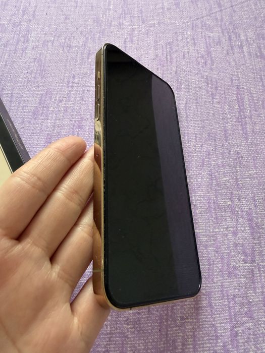 Продам айфон 13 pro max