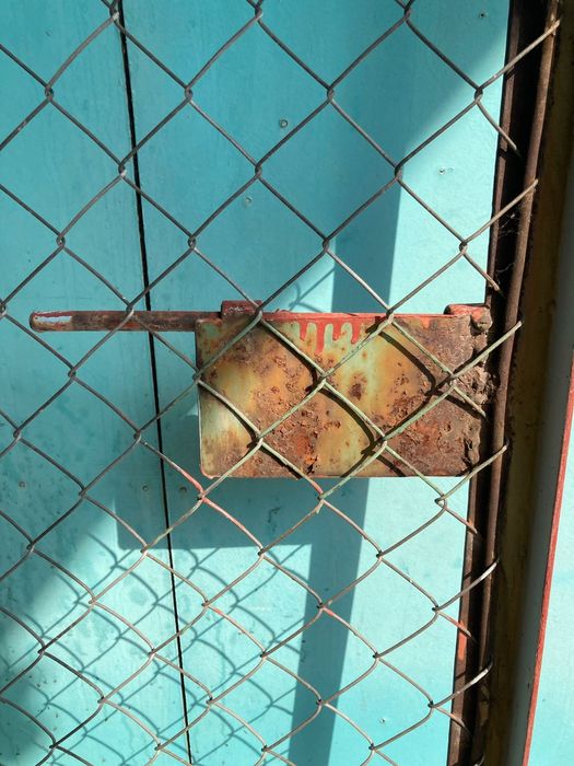 Дверь металлический для вольера