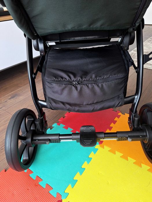 Количка Tutis uno 3+ Pistachio и столче за кола Cybex Aton 5