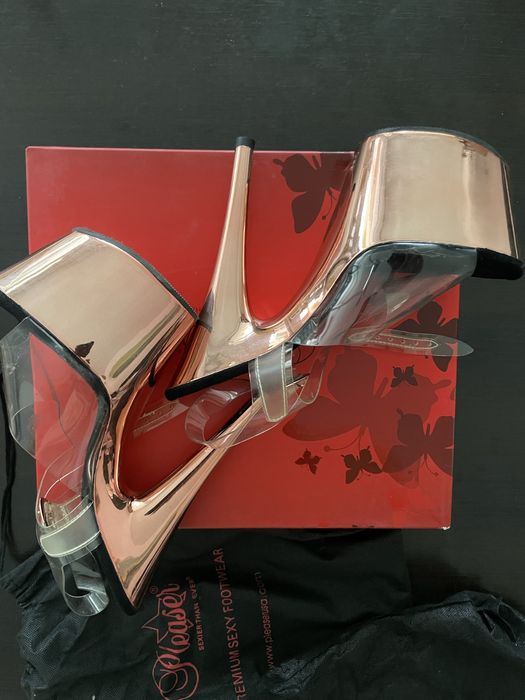 Обувки на висок ток Pleaser