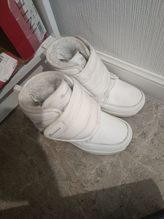 Демисезонные ботинки на девочку 33рр