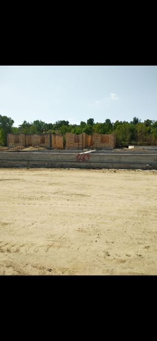 Наманган юксалишдан нотурар ер учассткаси