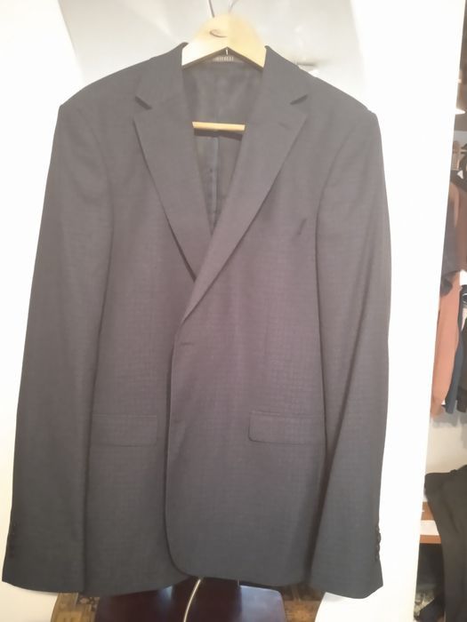 Продам мужской костюм