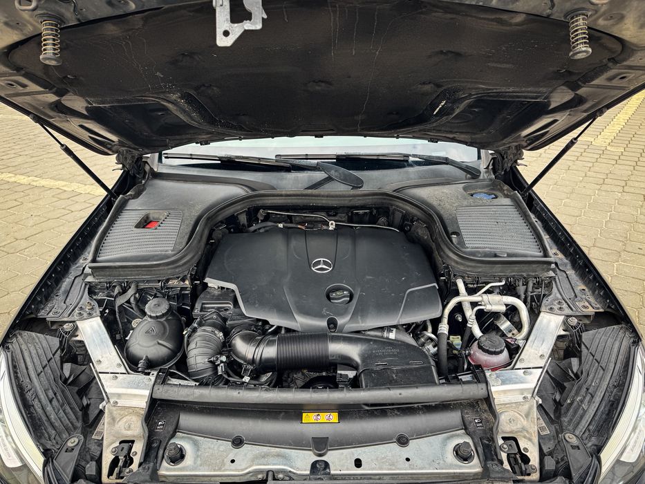 Mercedes GLC 250  . 4 matic.