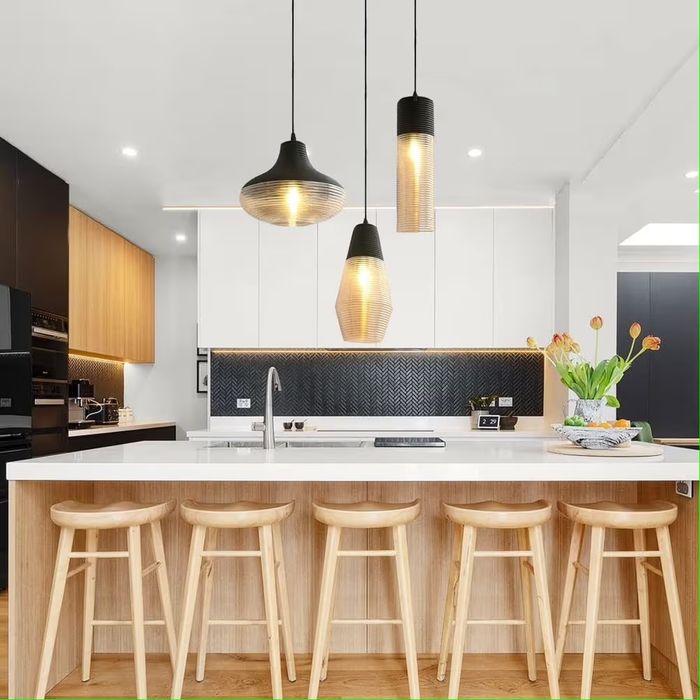 Висяща таванна лампа модерна кристална лампа с три глави индустриален