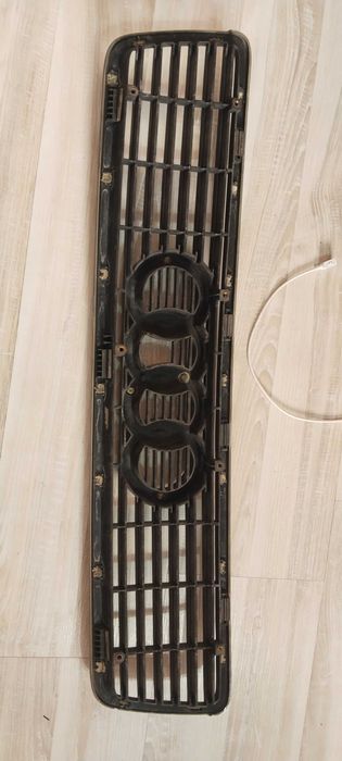 Решетка Ауди 80 б4