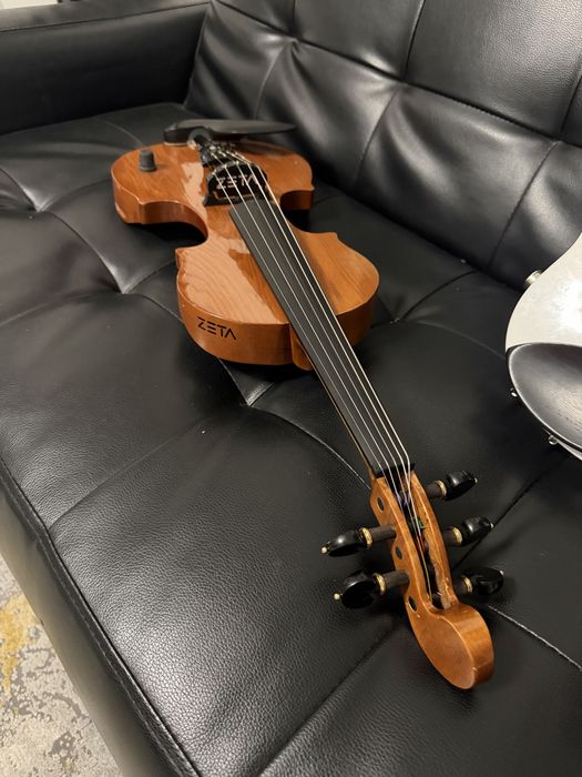 Vioara zeta CV-45