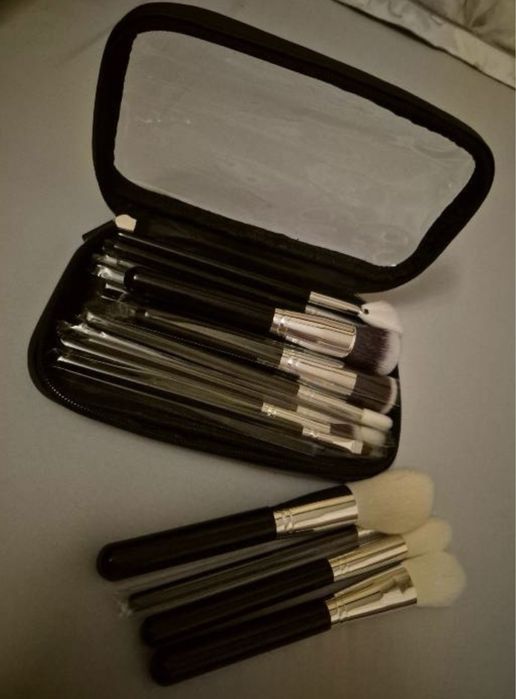 Продаю кисти для макияжа