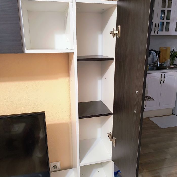 Холна секция бяло с кафяво