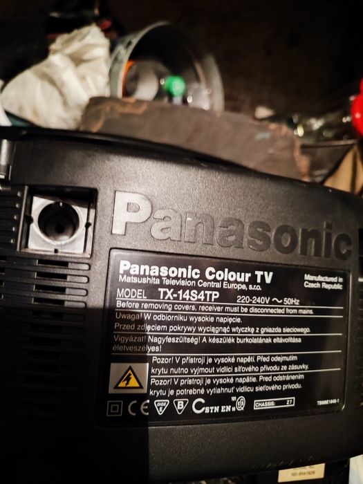Телевизор  Panasonic 14инча