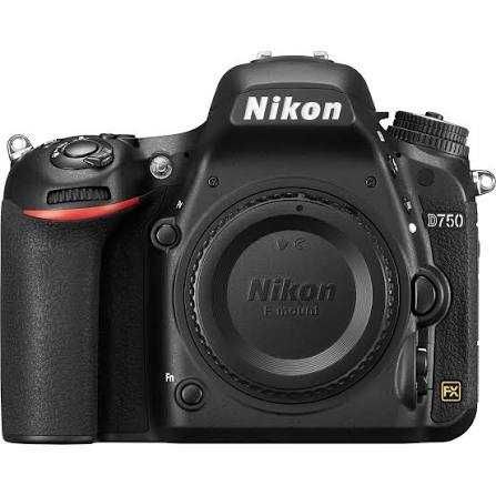 Nikon D750 - aparat foto DSLR full-frame, stare excelentă