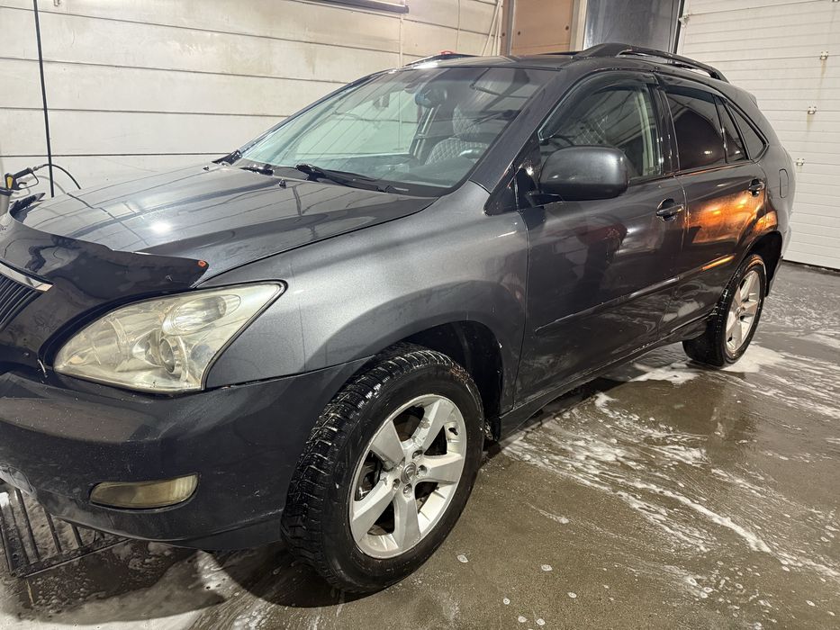 Продам лексус рх350