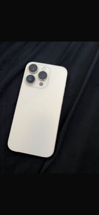 Продам айфон 14 про