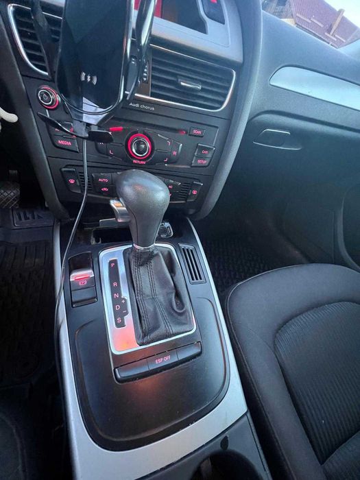 AUDI A4 2010 — imagine 3