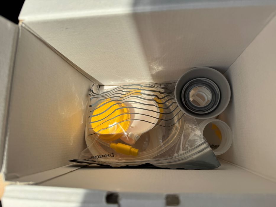 Помпа за кърма “Medela”