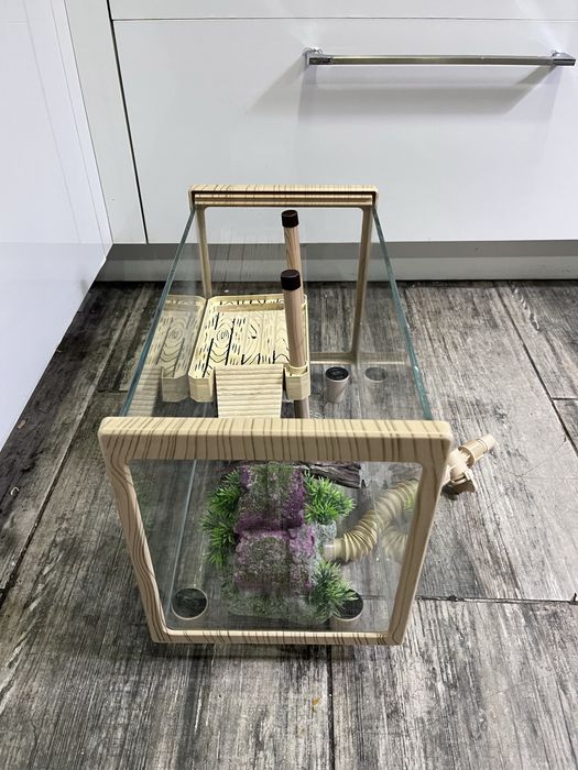 Аквариум для черепах, рыбок