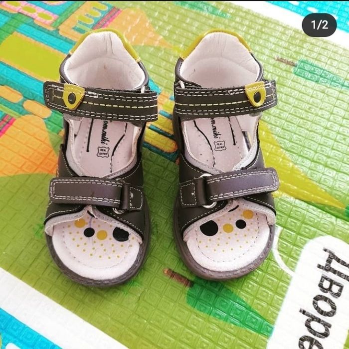 Продам детские вещи