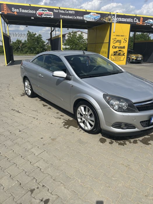 Opel Astra H Twintop