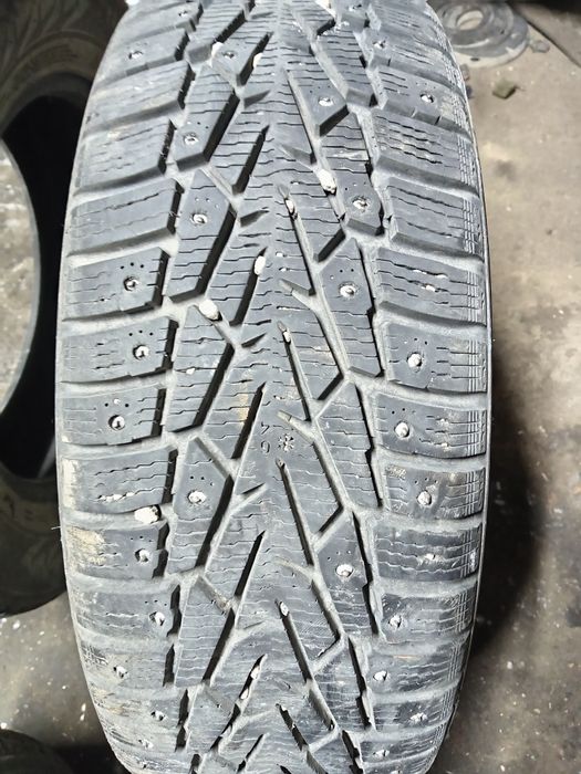 Продам шины зимние