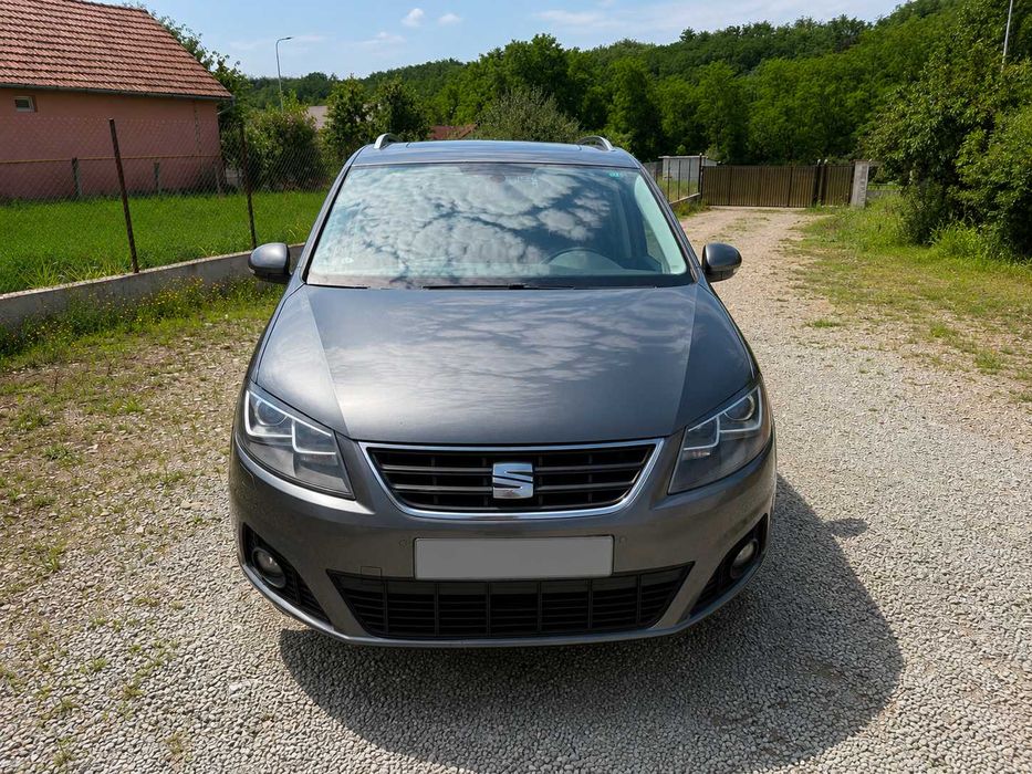 SEAT Alhambra 2.0 TDI 4Drive | 2015 | 7 locuri | Full Option | Manuală