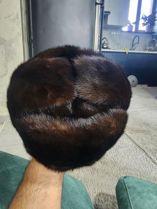 Натуральная норковая шапка.Новая..