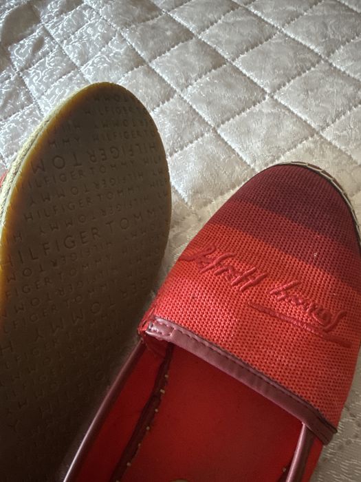 Обувки на Tommy женски