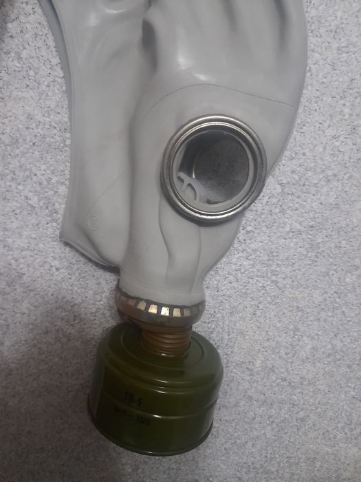 Противогаз+комплект