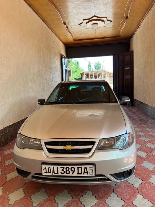Nexia 2. 2008 sotiladi 1.5mator