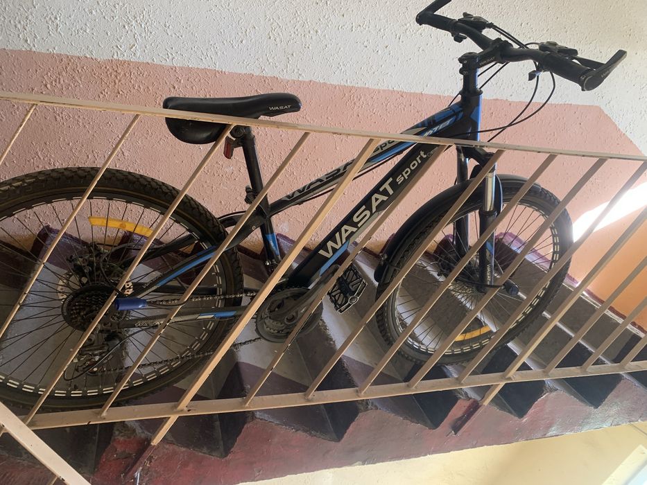 Продается велик в хорошем состояние размер 26