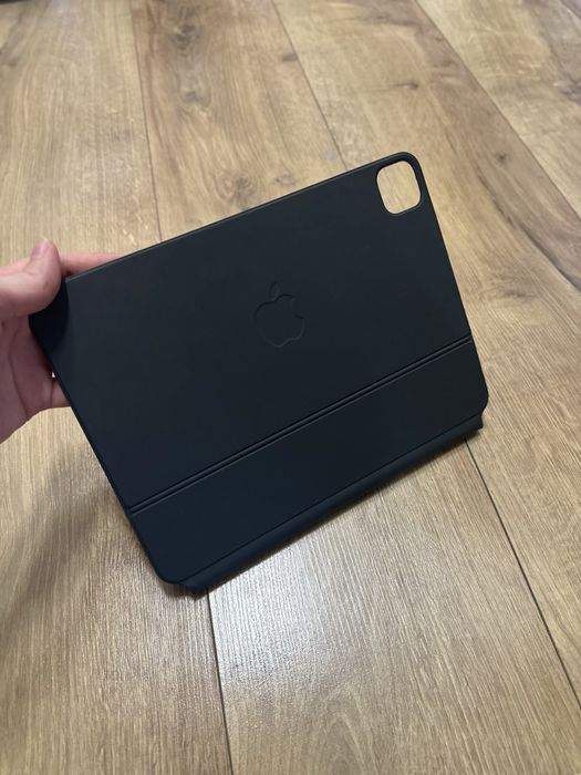 Чехол - клавиатура для Ipad Pro 11