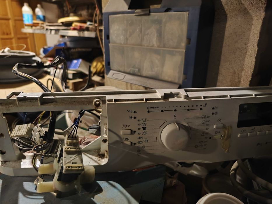 Пералня Аристон хотпойнт7кг  и Уйрпул на части от 15 лв