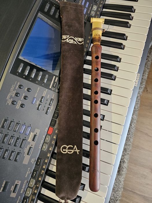 Duduk Armenian cais salbatic