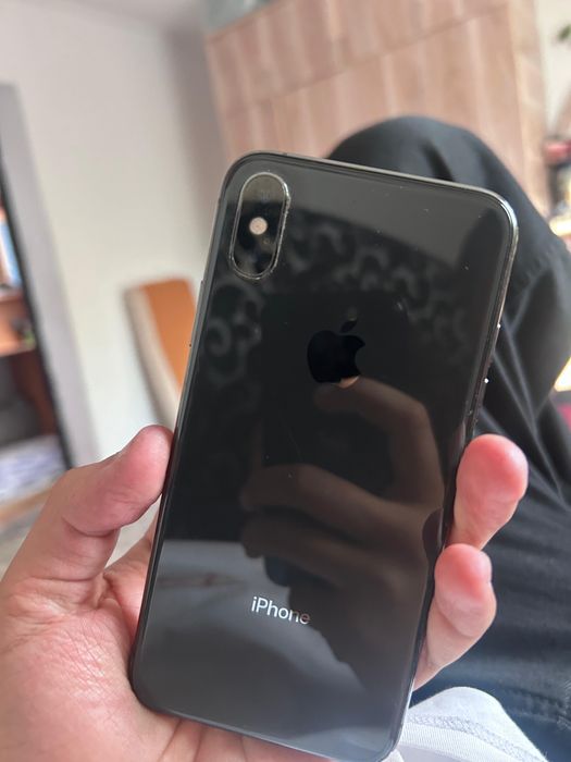 Iphone xc 40000тг