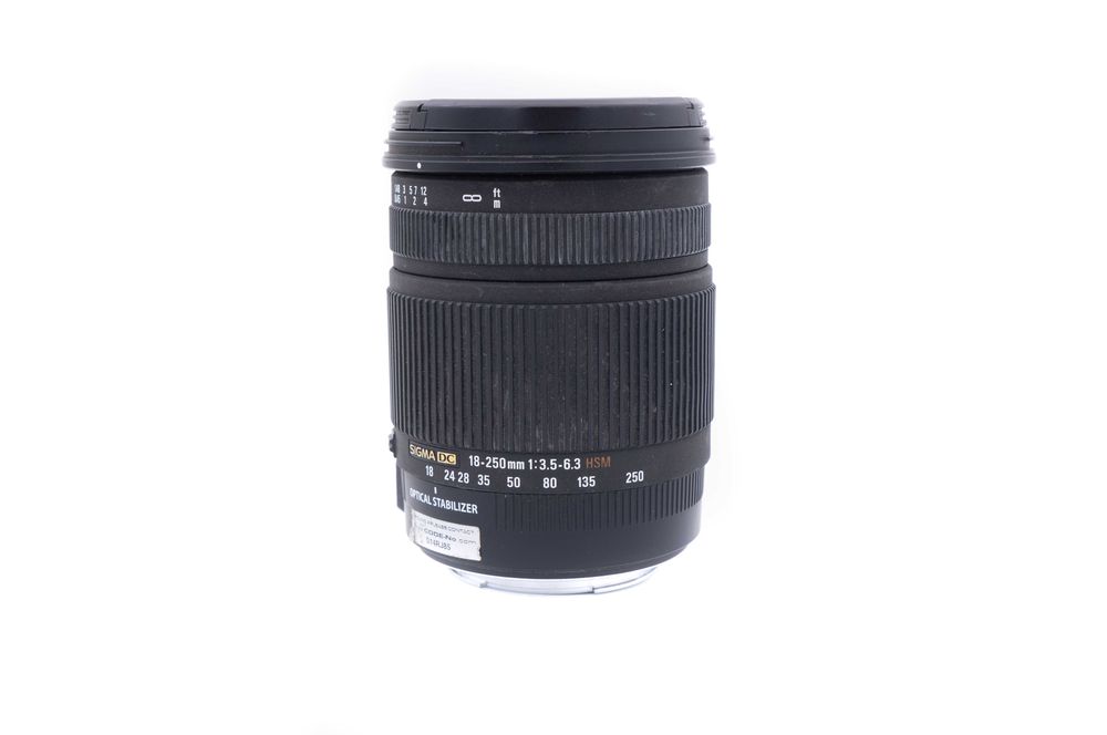 Obiectiv Sigma 18-250mm f3.5-6.5 DC OS HSM montura Canon EF-S
