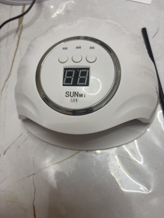 Лампа для маникюра