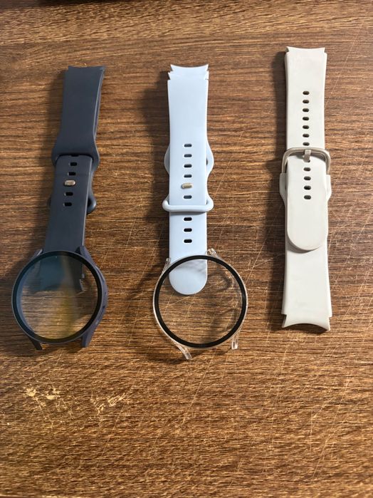 Samsung Galaxy Watch5 44mm LTE Sapphire – accesorii –