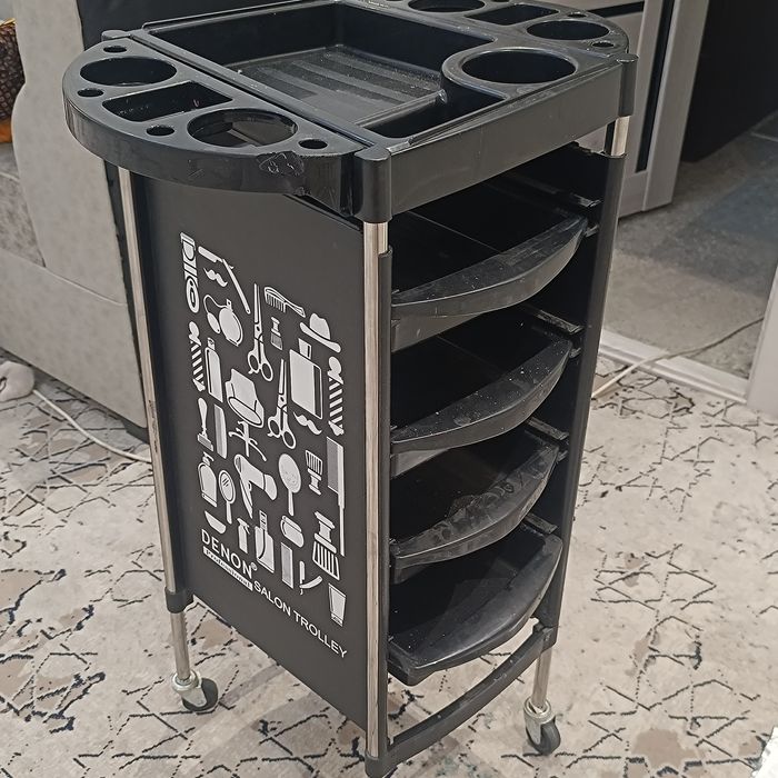 Salon jihozlari tez va arzon narxda sotiladi