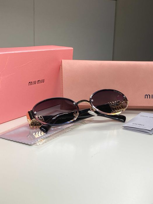 Ochelari de soare Miu Miu